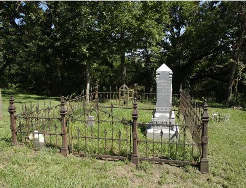 Ewell Cemetery
